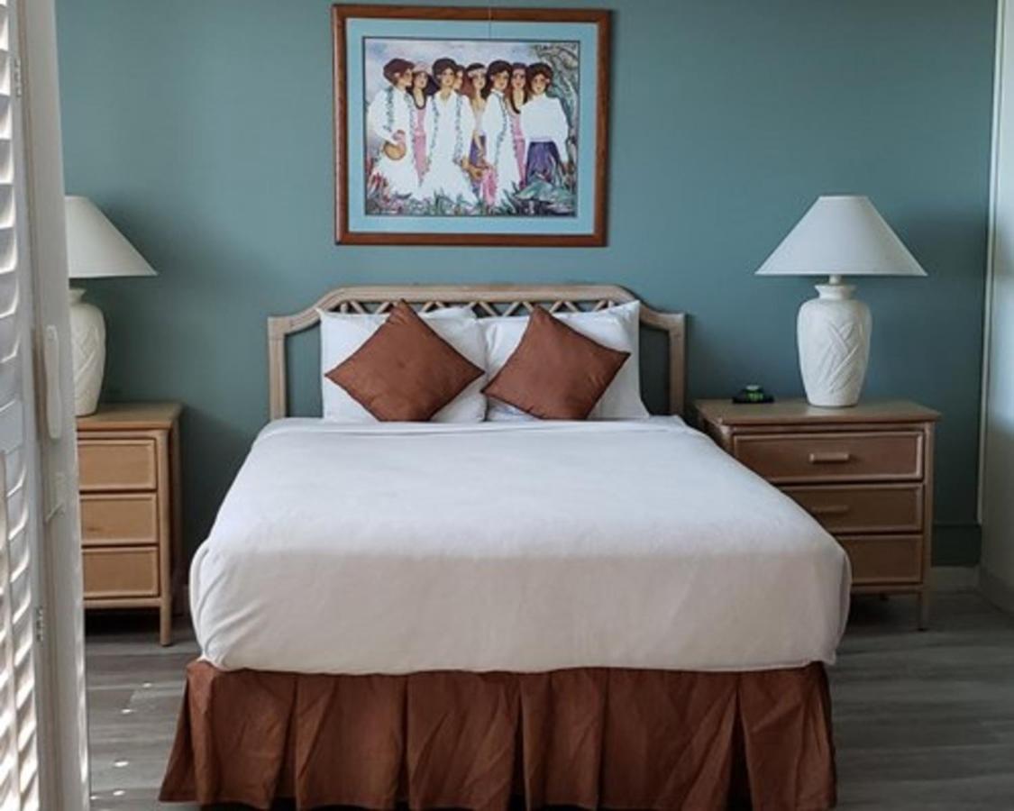 Private One Bedroom Condo, With Corporate Rental Car Savings Code Included, Free Onsite Parking Honolulu Exterior photo
